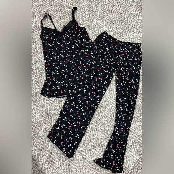 Betsey Johnson Other - Betsy Johnson. Black and Pink Bow Pajama Set
